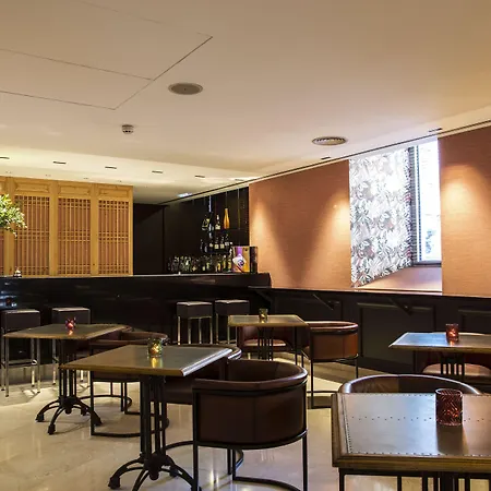 Zenit Hotel 4*