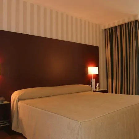 Zenit Hotel 4*