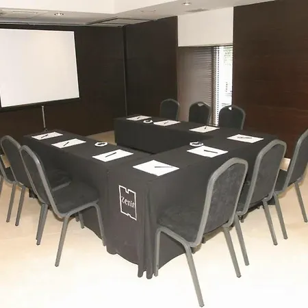 Hotel Zenit