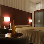 Hotell Zenit 4*