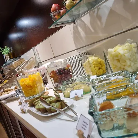 Ξενοδοχείο Zenit