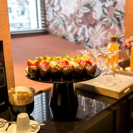 Zenit Ξενοδοχείο