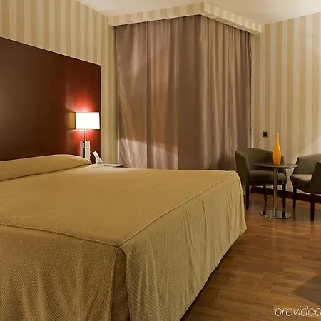 Ξενοδοχείο Zenit